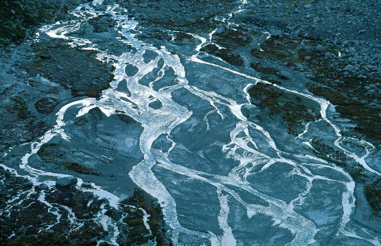 Wassernetz (Quelle: Jan Ryser). Wassernetz (Quelle: Jan Ryser).