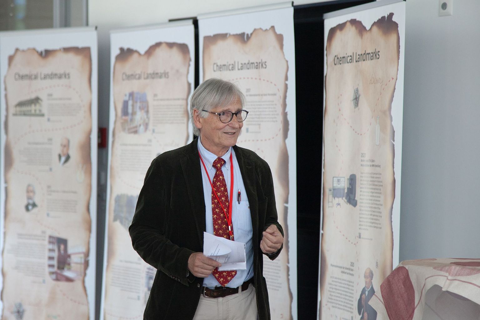 Begrüssung durch Philippe Moreillon Begrüssung durch Philippe Moreillon