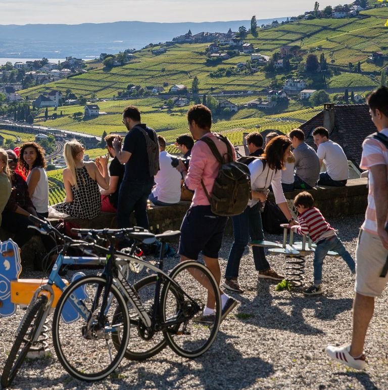 «Co-habiter» - ein Projekt, das den Bewohnerinnen und Bewohner von Lavaux eine Stimme gibt! «Co-habiter» - ein Projekt, das den Bewohnerinnen und Bewohner von Lavaux eine Stimme gibt!