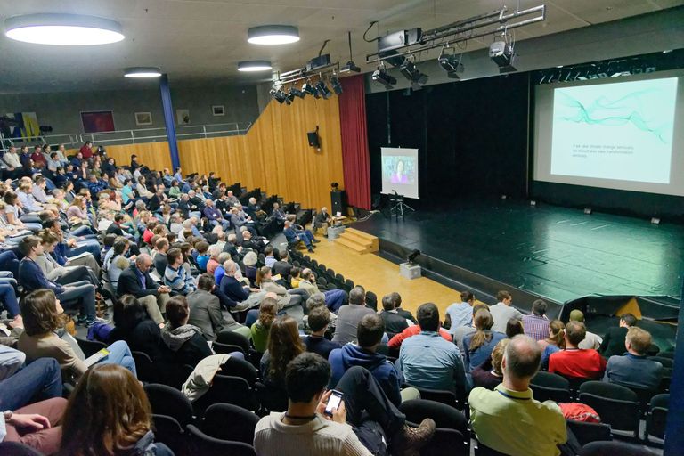 17th Swiss Global Change Day - Meeting Report and Conference Documents 17th Swiss Global Change Day - Meeting Report and Conference Documents