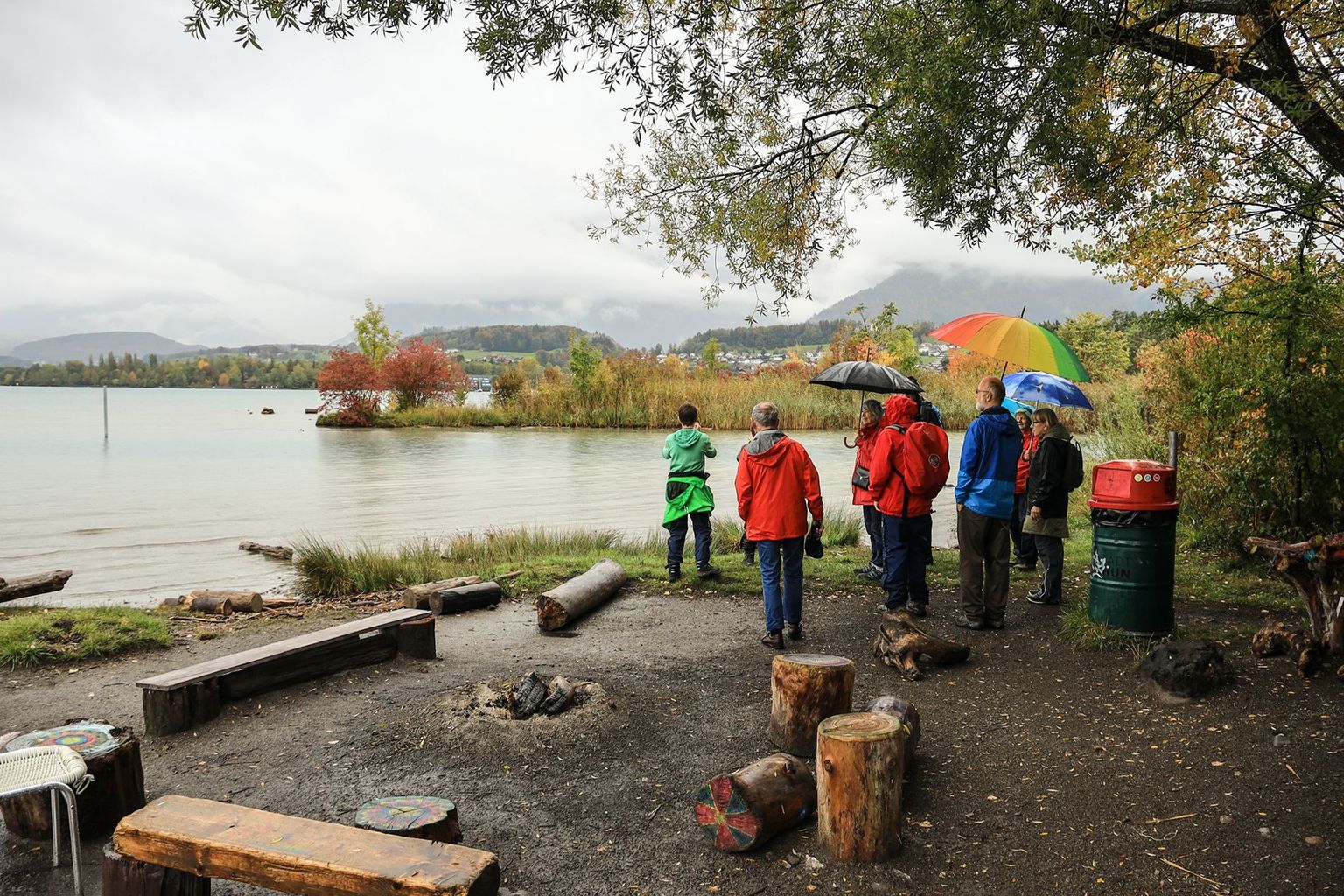 Am Ufer des Thunersees, Bild 04. Am Ufer des Thunersees, Bild 04.