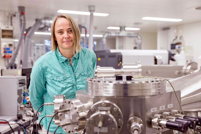 Maria Schönbächler, Professor of Isotope Geochemistry at ETH Zurich Maria Schönbächler, Professor of Isotope Geochemistry at ETH Zurich