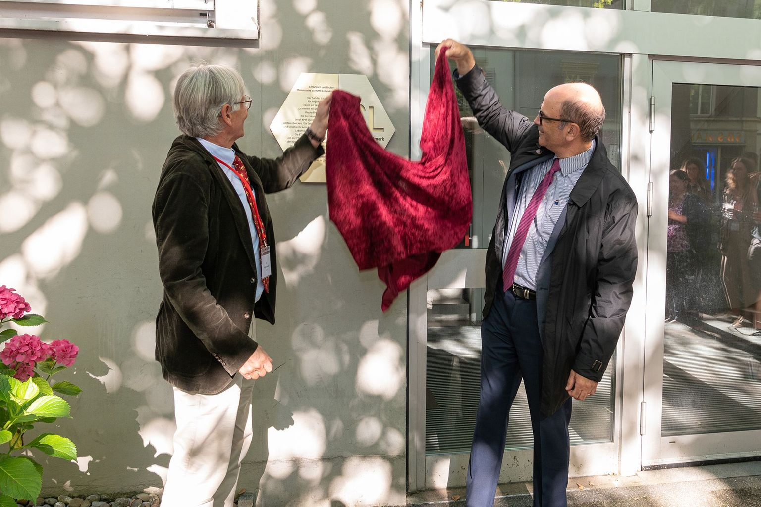 Enthüllung Gedenktafel an der ETHZ Enthüllung Gedenktafel an der ETHZ