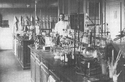 Labor um 1900 Labor um 1900